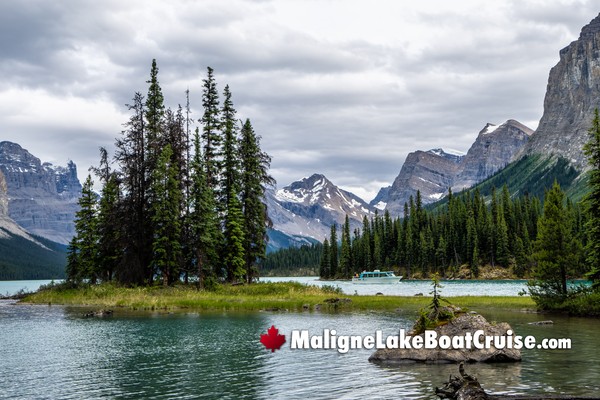 Canadian Rockies Maligne Lake Boat Cruise - Spirit Island